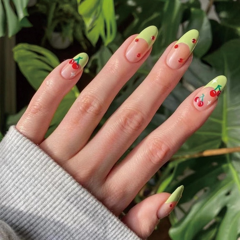 24 stuks Franse amandelvormige - Nail Art Red Cherry recensie en prijs