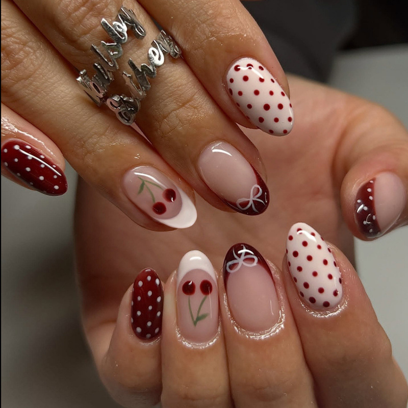 24 stuks Fanshion rode Franse  - Nail Art Red Cherry recensie en prijs